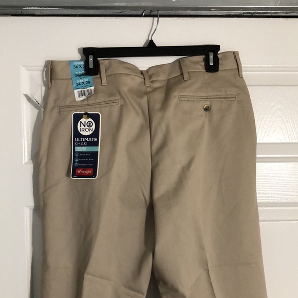 Wrangler No Iron Ultimate Khaki - Picture 5 of 9